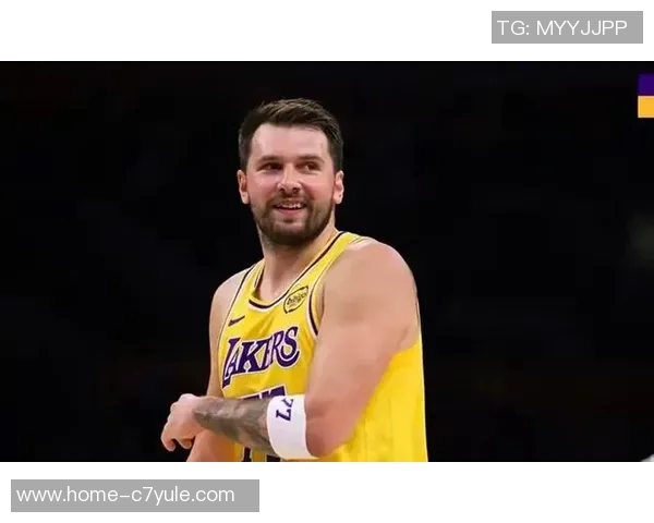 湖人解说直言东契奇需加强防守否则队友将面临4对5困境 湖人解说直言东契奇需加强防守否则队友将面临4对5困境